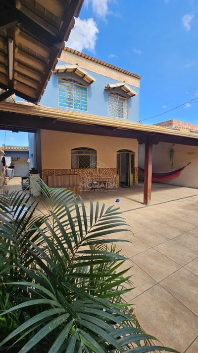 Casa, 3 quartos, 150 m² - Foto 1