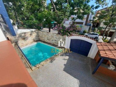 Casa, 4 quartos, 269 m² - Foto 1