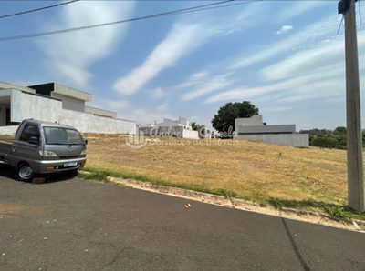 Terreno, 253 m² - Foto 1