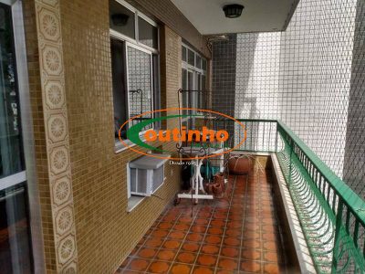 Apartamento, 3 quartos, 146 m² - Foto 2