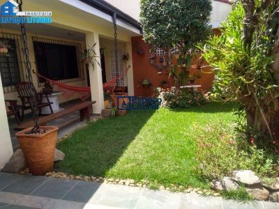 Casa, 5 quartos, 220 m² - Foto 3