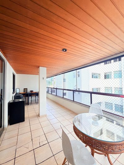 Apartamento, 3 quartos, 140 m² - Foto 2
