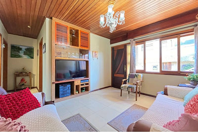 Casa, 2 quartos, 263 m² - Foto 1