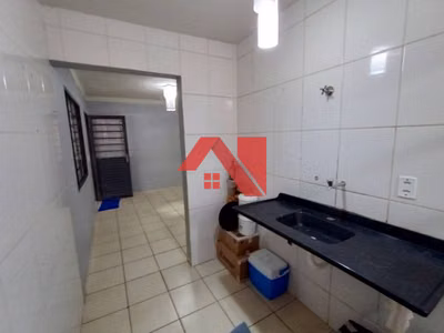 Casa, 2 quartos, 80 m² - Foto 1