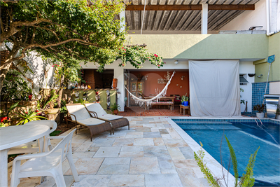 Sobrado, 4 quartos, 280 m² - Foto 1