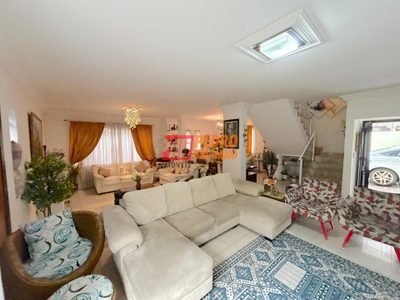 Sobrado, 4 quartos, 400 m² - Foto 1