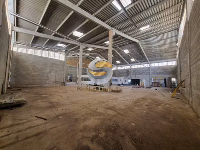 Depósito-Galpão, 1200 m² - Foto 1