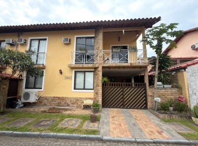 Casa, 3 quartos, 114 m² - Foto 1