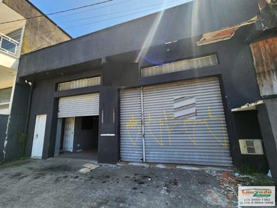 Prédio Inteiro, 200 m² - Foto 1