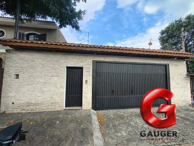 Casa, 3 quartos, 250 m² - Foto 4