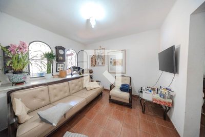 Casa, 6 quartos, 230 m² - Foto 1