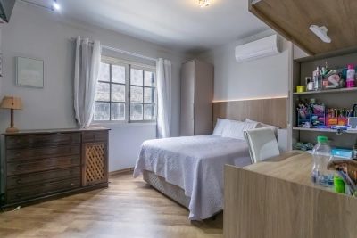 Sobrado, 3 quartos, 219 m² - Foto 2