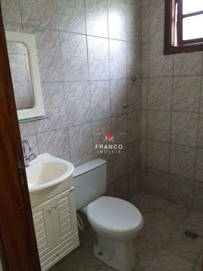 Casa, 3 quartos, 247 m² - Foto 3