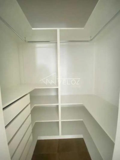 Apartamento, 3 quartos, 194 m² - Foto 2