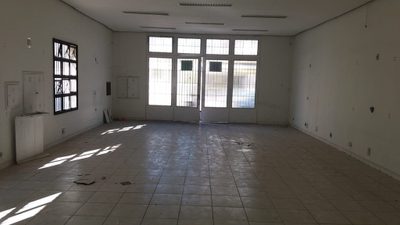 Loja-Salão, 245 m² - Foto 1
