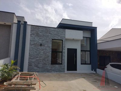 Casa, 3 quartos, 98 m² - Foto 1