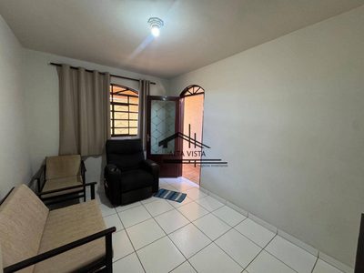 Casa, 3 quartos, 162 m² - Foto 1