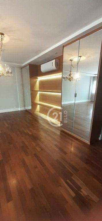 Apartamento, 3 quartos, 190 m² - Foto 2