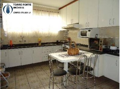 Casa, 3 quartos, 196 m² - Foto 4