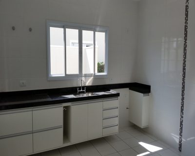 Casa, 3 quartos, 210 m² - Foto 2