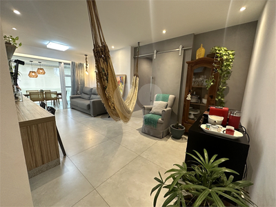 Apartamento, 3 quartos, 100 m² - Foto 2