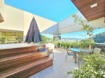 Cobertura, 3 quartos, 247 m² - Foto 4