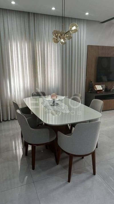 Casa, 3 quartos, 280 m² - Foto 3