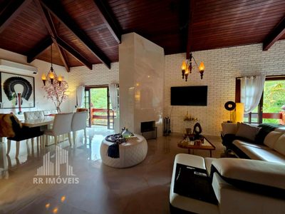 Casa, 5 quartos, 2800 m² - Foto 1