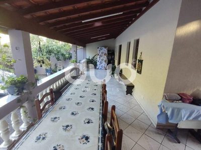 Casa, 3 quartos, 215 m² - Foto 4