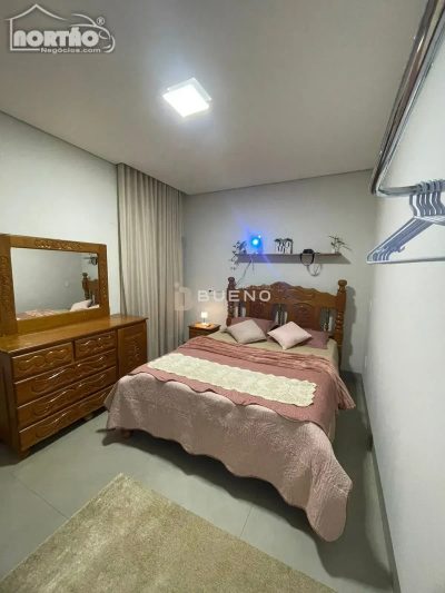Casa, 1 quarto, 166 m² - Foto 4