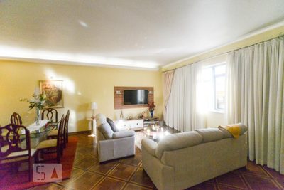 Casa, 3 quartos, 300 m² - Foto 2