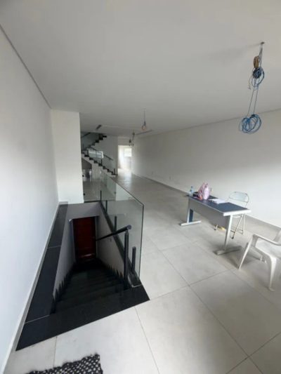 Casa, 3 quartos, 260 m² - Foto 1
