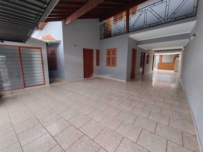 Casa, 3 quartos, 380 m² - Foto 2