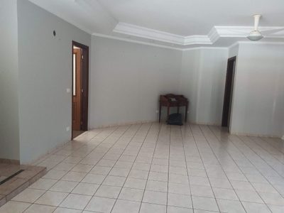 Casa, 3 quartos, 221 m² - Foto 3