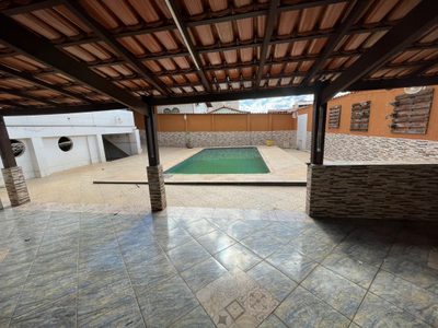 Casa, 4 quartos, 300 m² - Foto 4