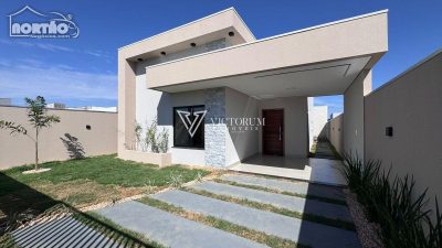 Casa, 3 quartos, 100 m² - Foto 1