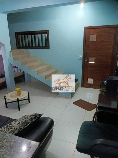 Sobrado, 3 quartos, 180 m² - Foto 1