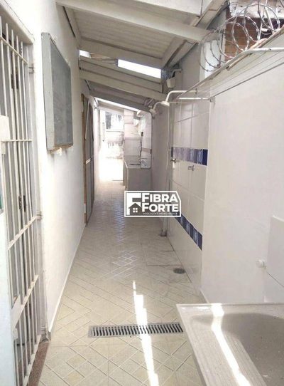 Casa, 4 quartos, 172 m² - Foto 2