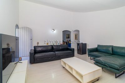 Casa, 3 quartos, 269 m² - Foto 1