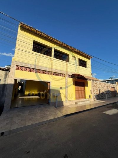 Casa, 3 quartos, 200 m² - Foto 1