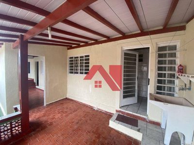 Casa, 2 quartos, 60 m² - Foto 1