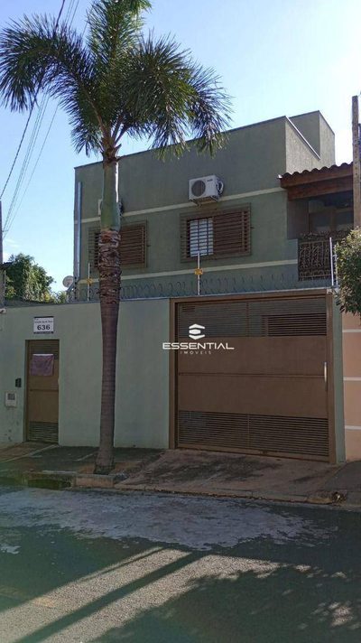 Sobrado, 2 quartos, 259 m² - Foto 1