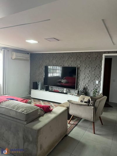 Casa, 4 quartos, 240 m² - Foto 4