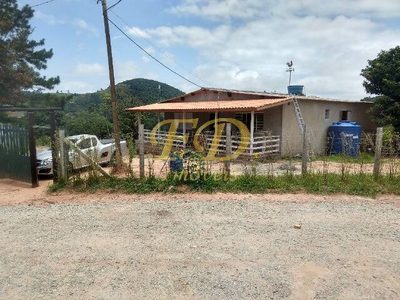 Sítio, 3 quartos, 2160 m² - Foto 2