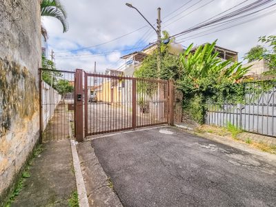 Casa, 4 quartos, 200 m² - Foto 2