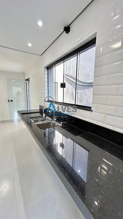 Casa, 3 quartos, 192 m² - Foto 3