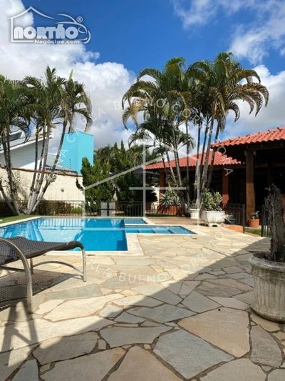 Casa, 4 quartos, 280 m² - Foto 2