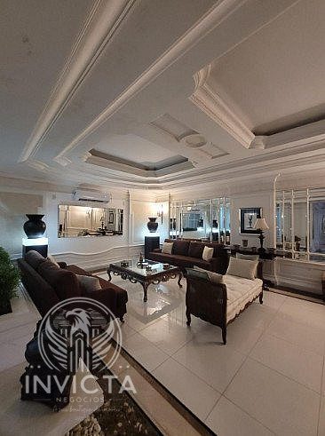 Apartamento, 3 quartos, 252 m² - Foto 1