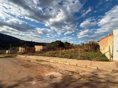 Terreno, 1800 m² - Foto 1