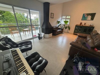 Casa, 4 quartos, 300 m² - Foto 1